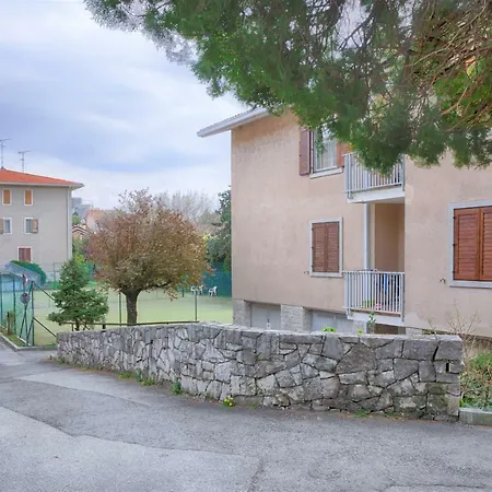 Lo Studio Azzurro Di *